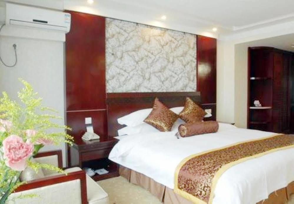 Super 8 Hotel Xian Da Yan Ta 외부 사진